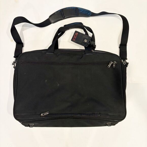 Tumi Black Nylon Carry On Expandable Luggage Laptop Shoulder Bag 22121DH - Picture 6 of 6